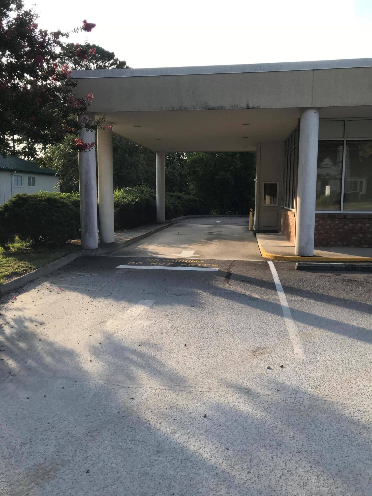 Southern Pines, NC 28387,735 S Bennett Street