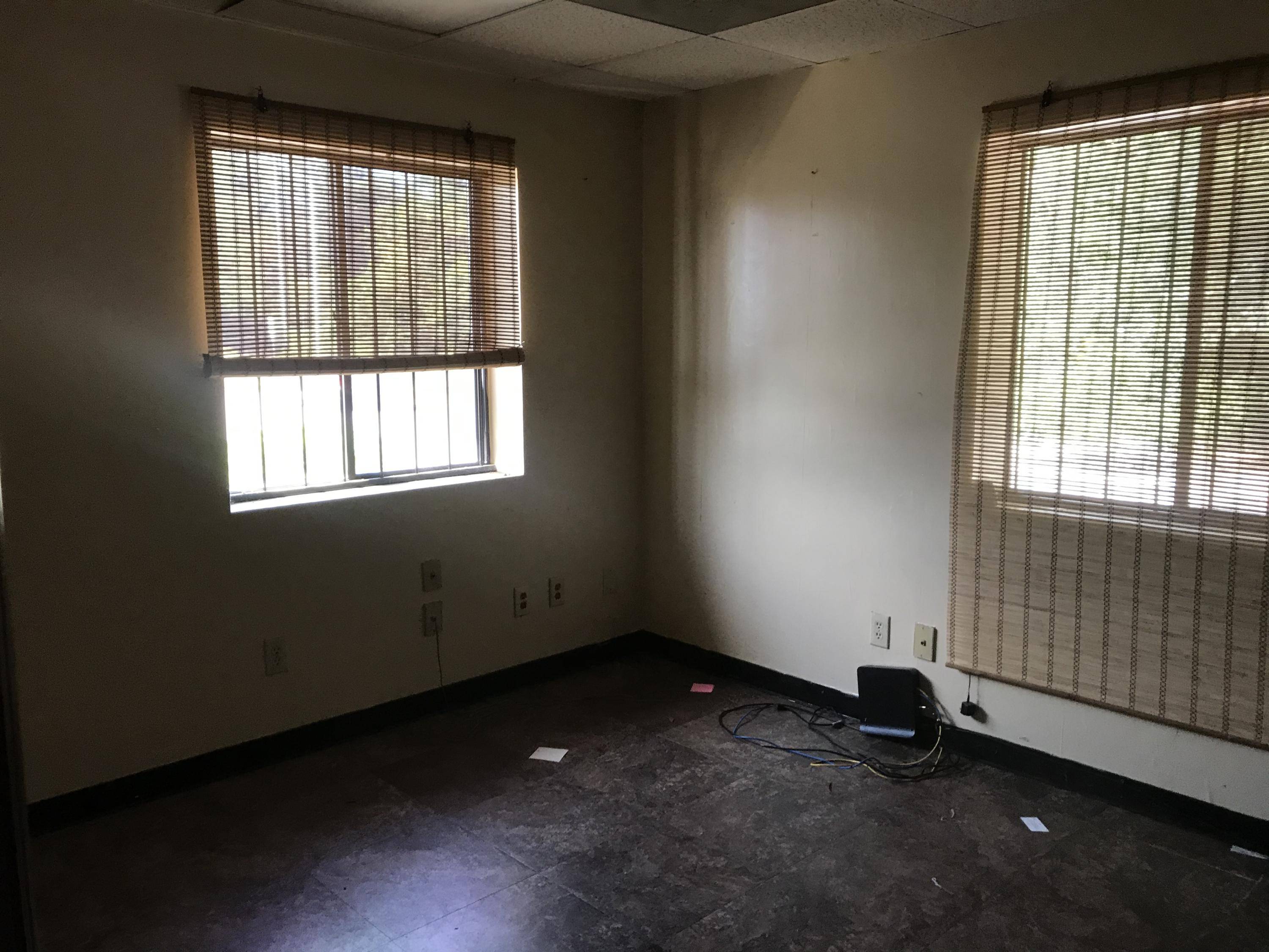 114 S Sandhills Boulevard, Aberdeen, NC 28315