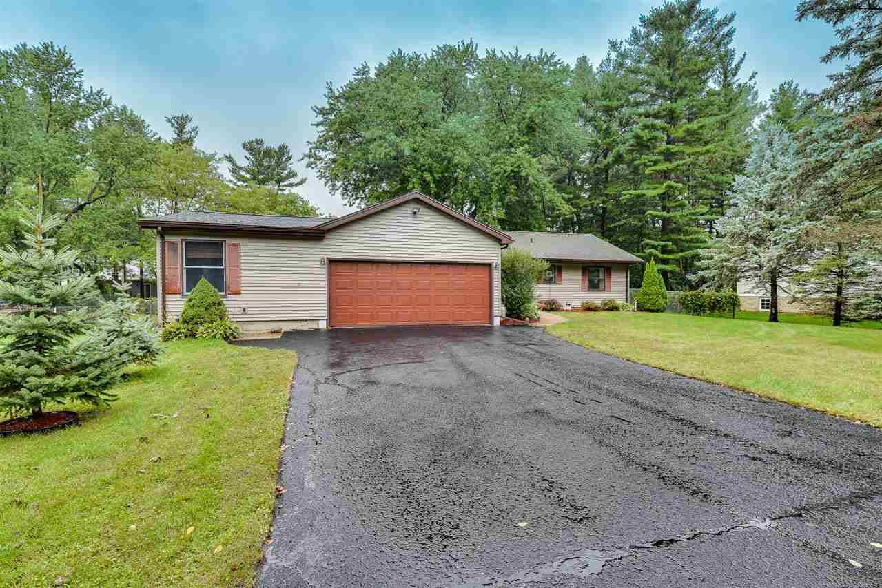 Madison, WI 53704,5525 Fieldstone Ln