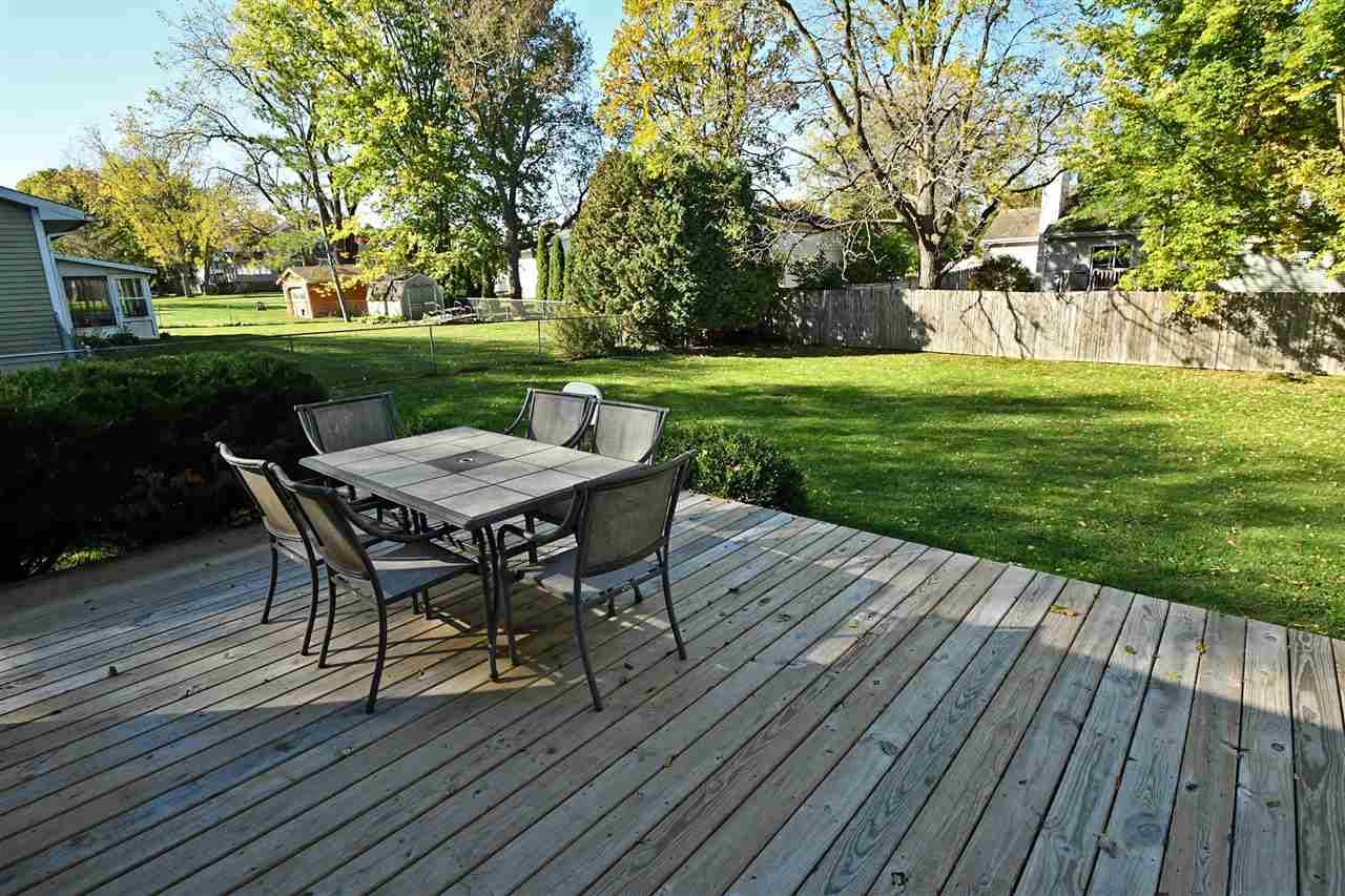 215 Ash St, Oregon, WI 53575