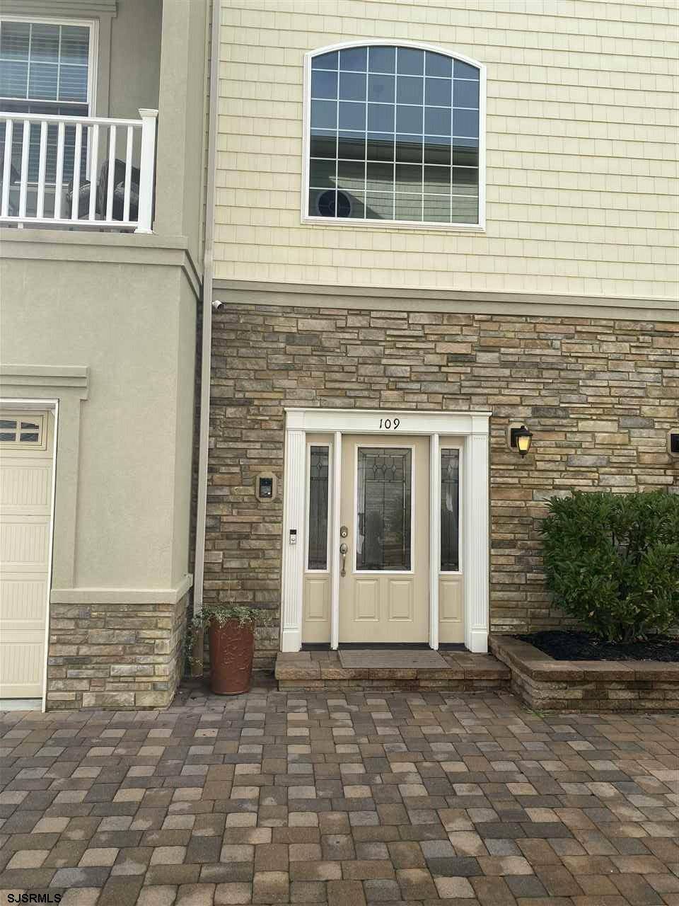 Wildwood, NJ 08260,109 E Spencer #109