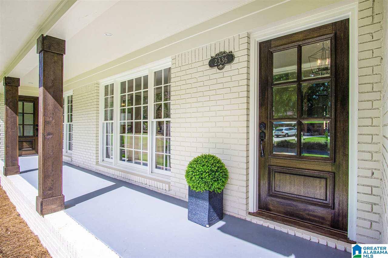 Vestavia Hills, AL 35216,2336 WEXFORD LN