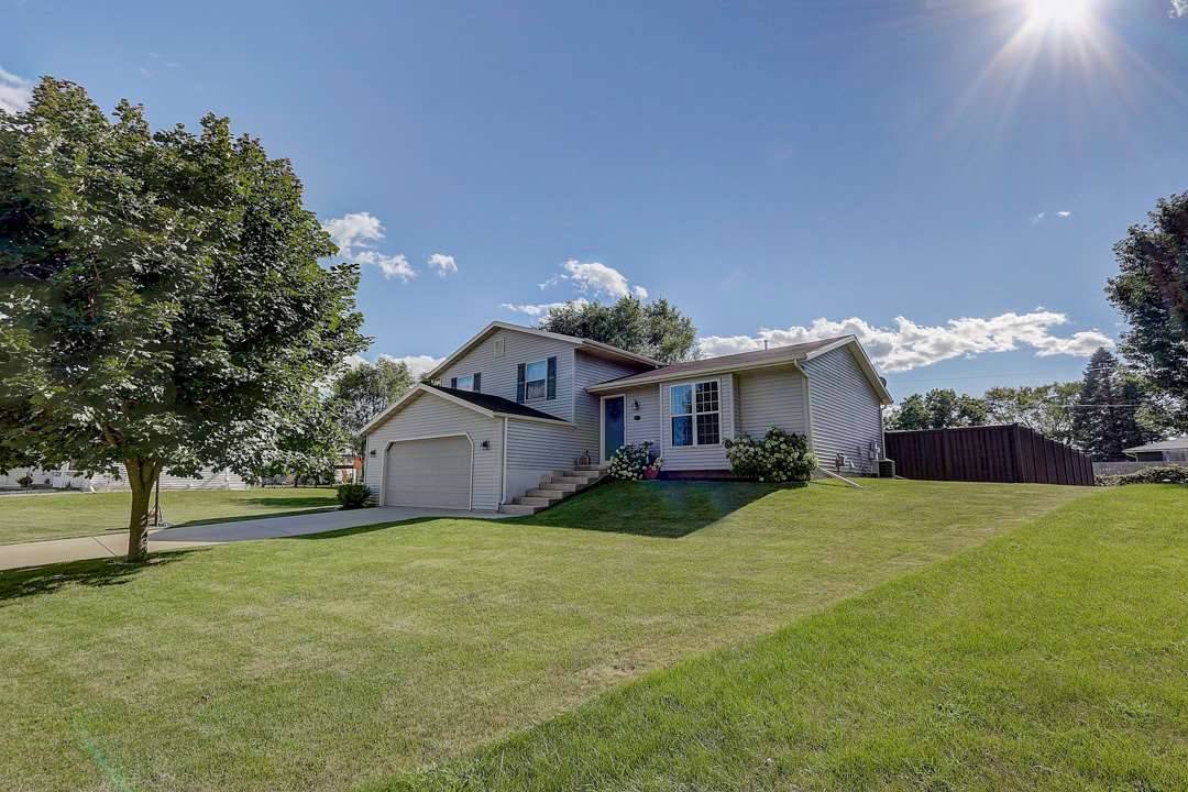 Belleville, WI 53508,467 Mitchell St