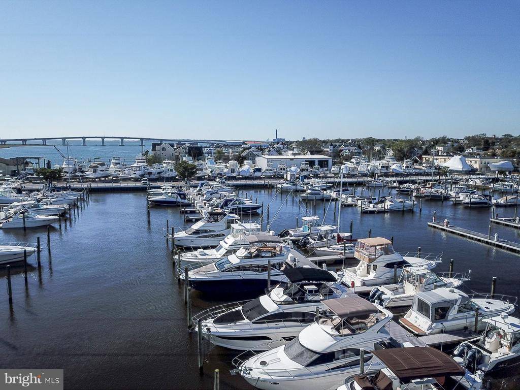 Somers Point, NJ 08244,1207 HARBOUR COVE S