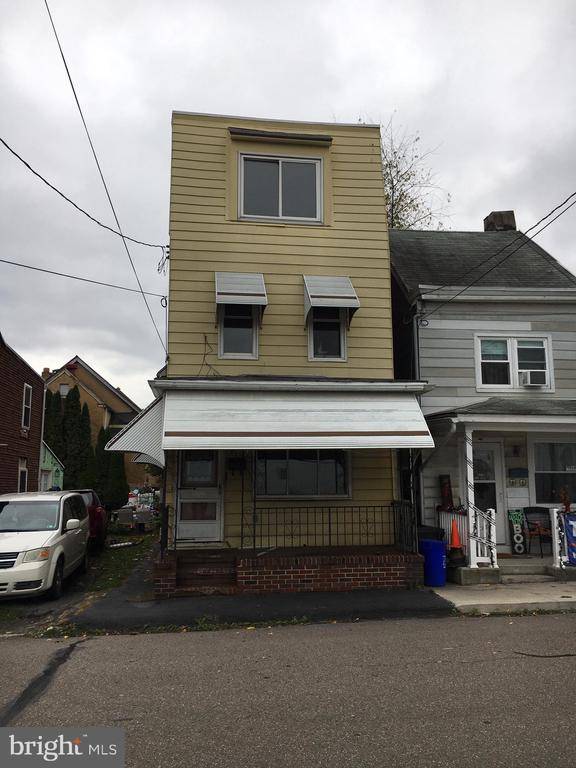 Saint Clair, PA 17970,232 N NICHOLAS ST