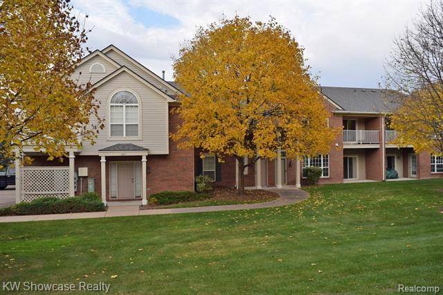 Walled Lake, MI 48390,4105 CHESAPEAKE CIR