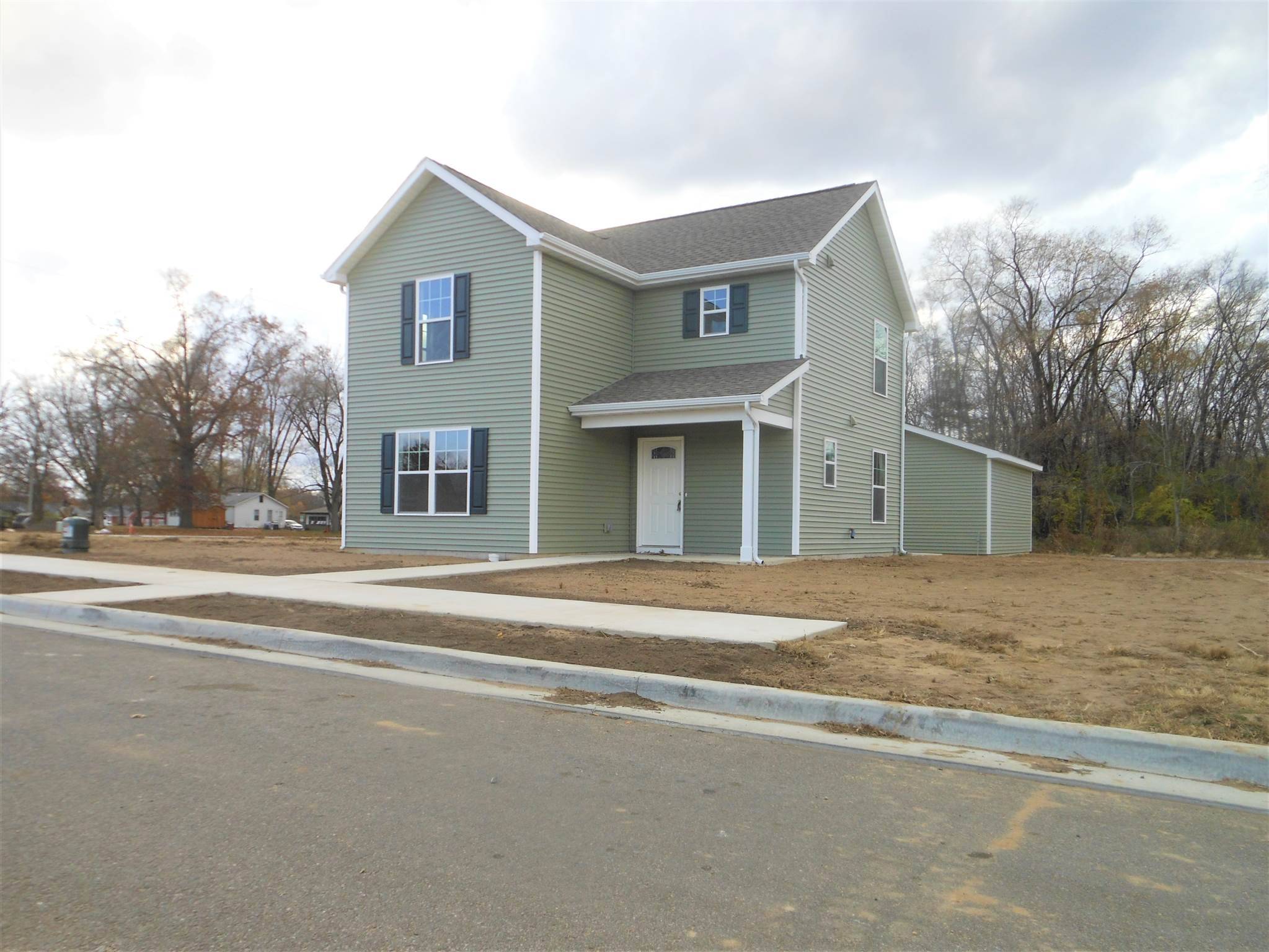 Mishawaka, IN 46545,1517 CARTER Court