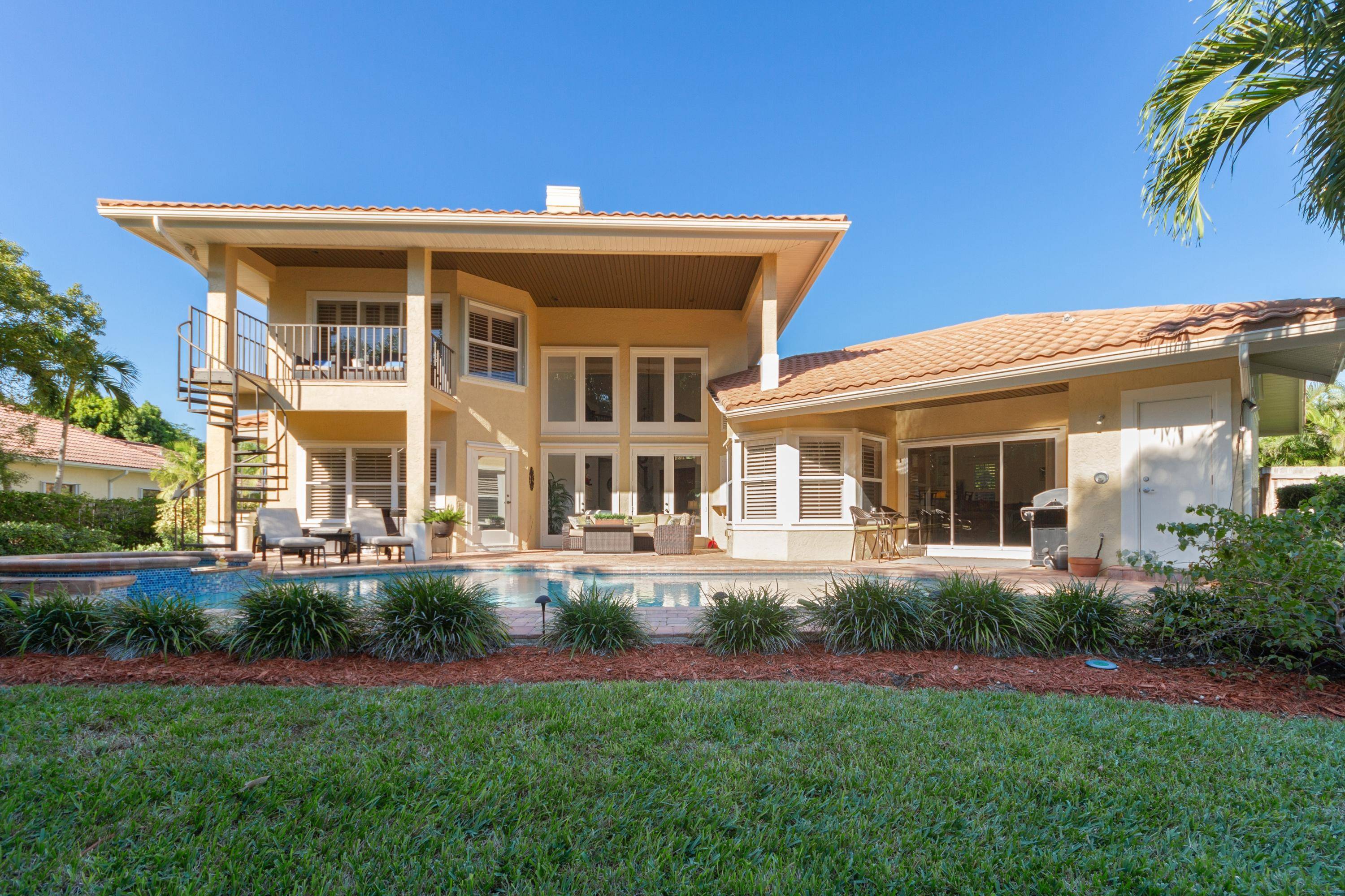 Sewalls Point, FL 34996,1 River Crest CT