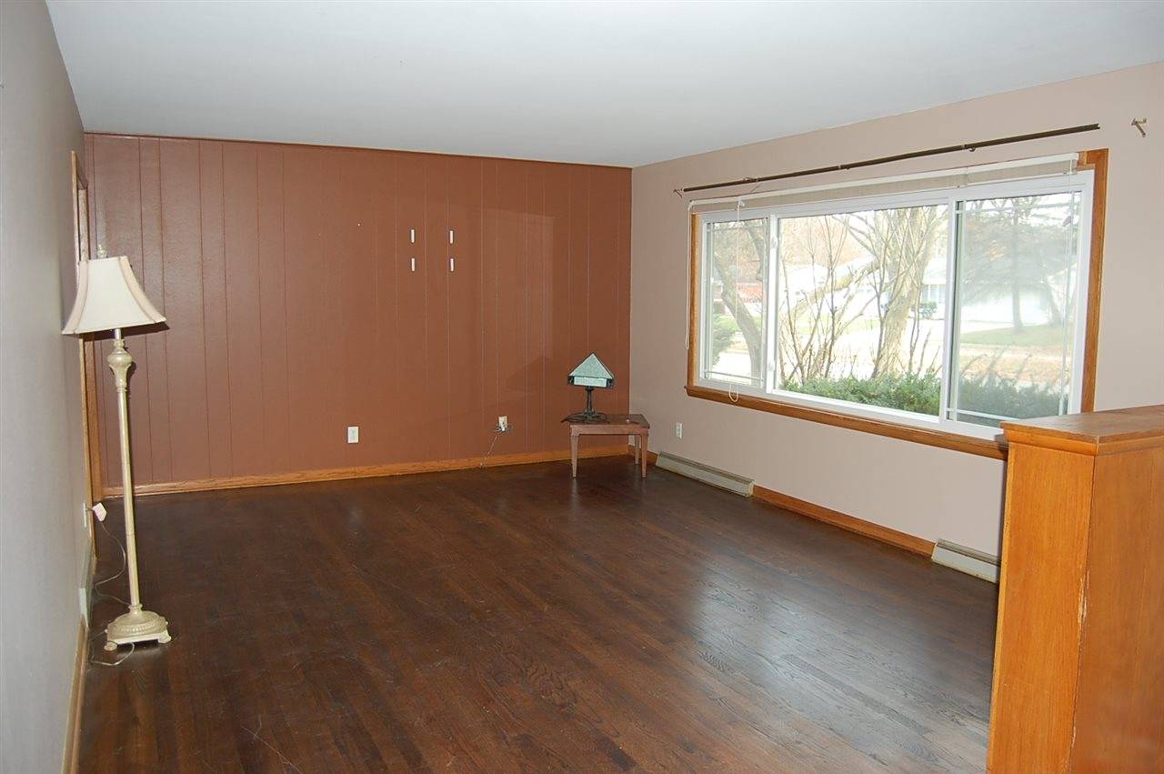 Madison, WI 53705,5102 Regent St