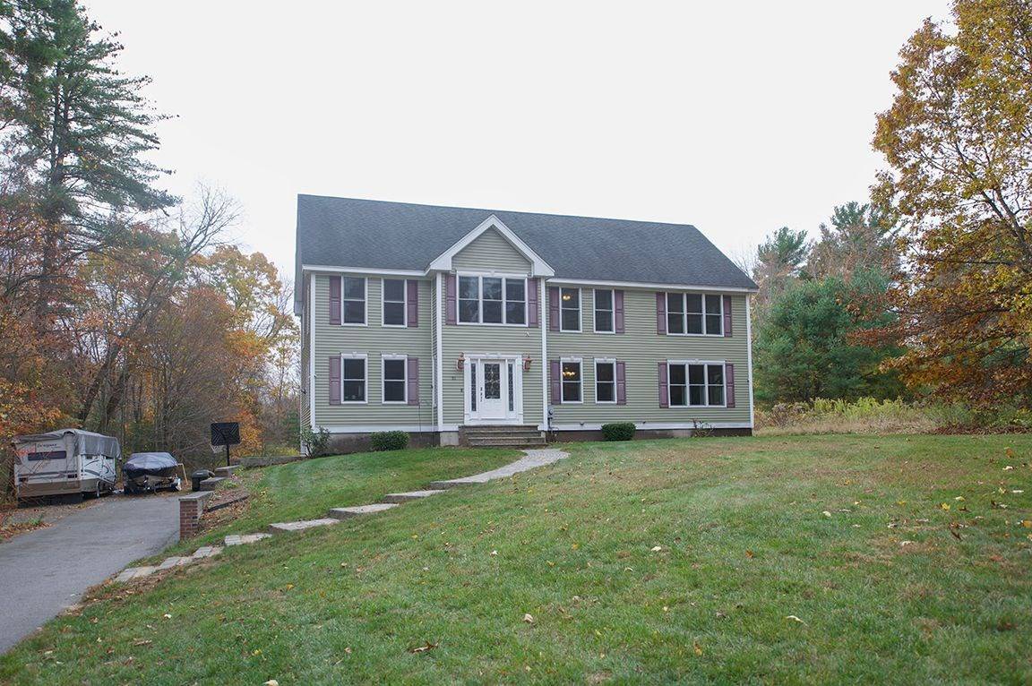 Plaistow, NH 03865,31 Pollard RD