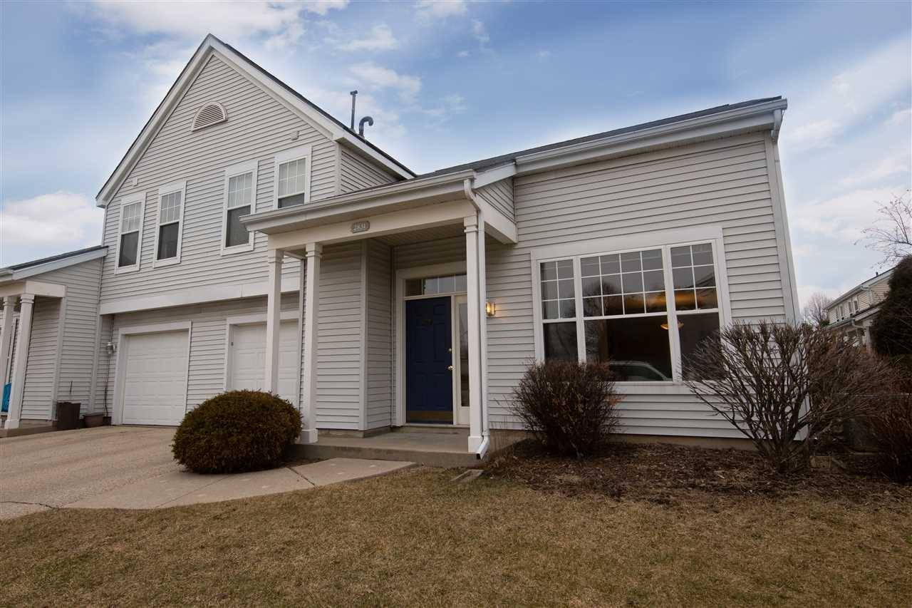 2831 Holborn Cir, Madison, WI 53718