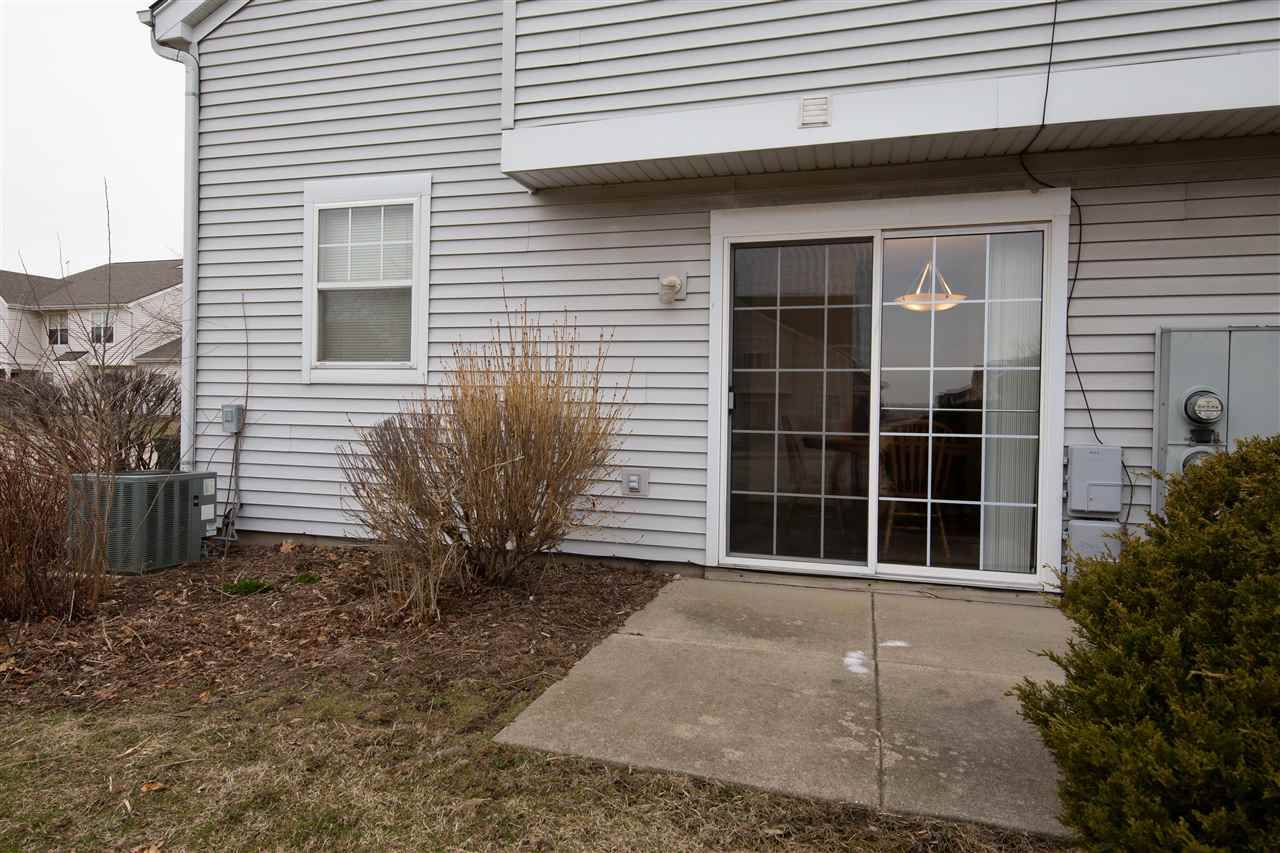 2831 Holborn Cir, Madison, WI 53718