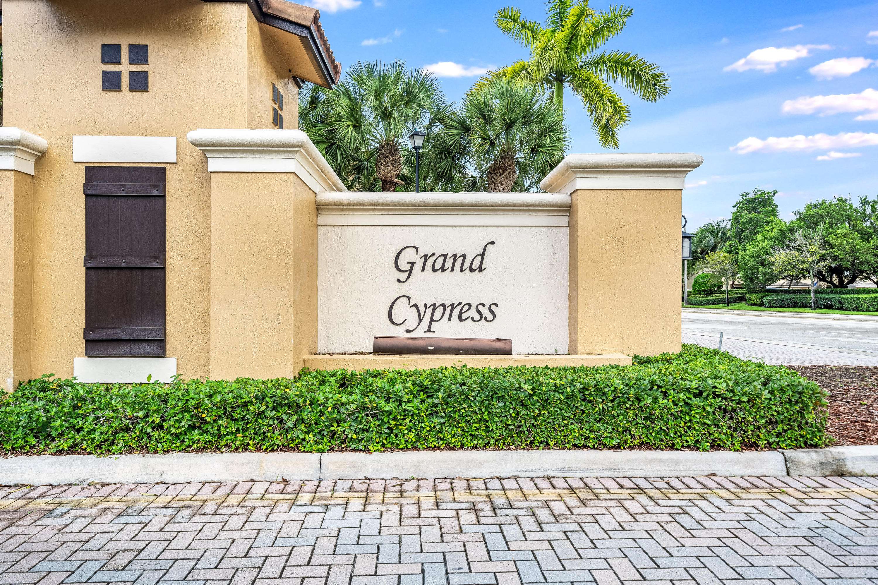 Coconut Creek, FL 33073,6140 E Grand Cypress CIR 6140