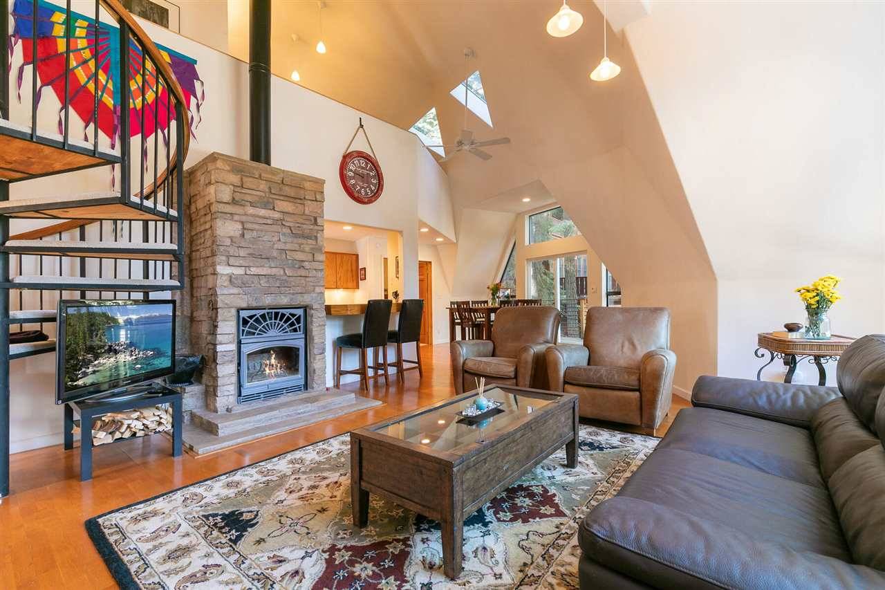 Truckee, CA 96161,11842 Chamonix Road