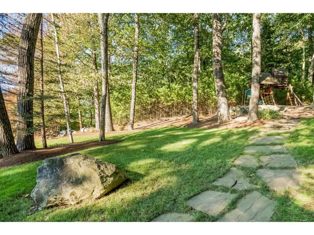 Moultonborough, NH 03254,18 Captains