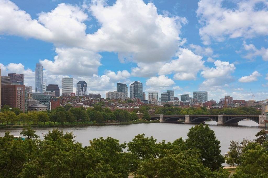 Cambridge, MA 02142,10 Rogers #PH2