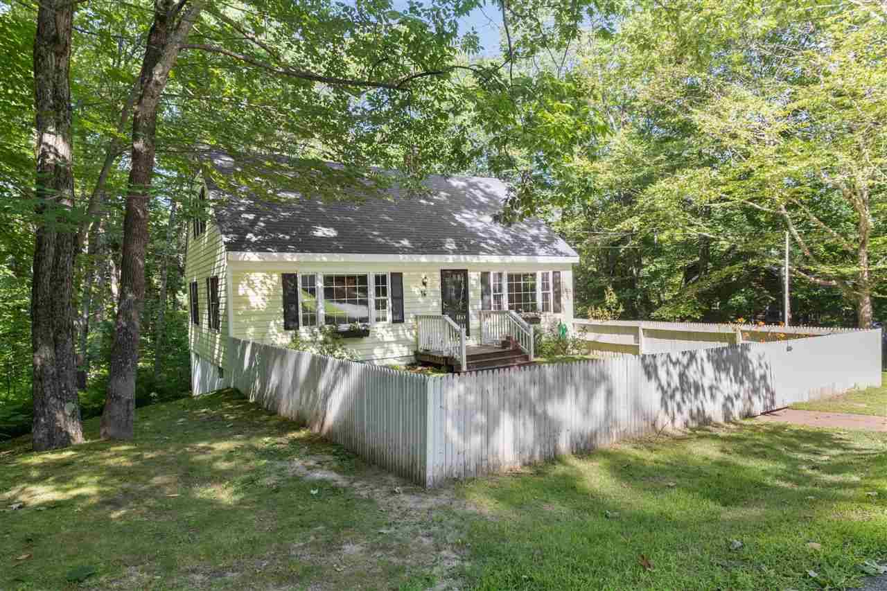 Wolfeboro, NH 03894,16 Lakeview DR