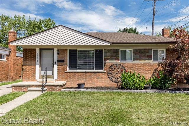 St. Clair Shores, MI 48082,22309 FRANCIS ST