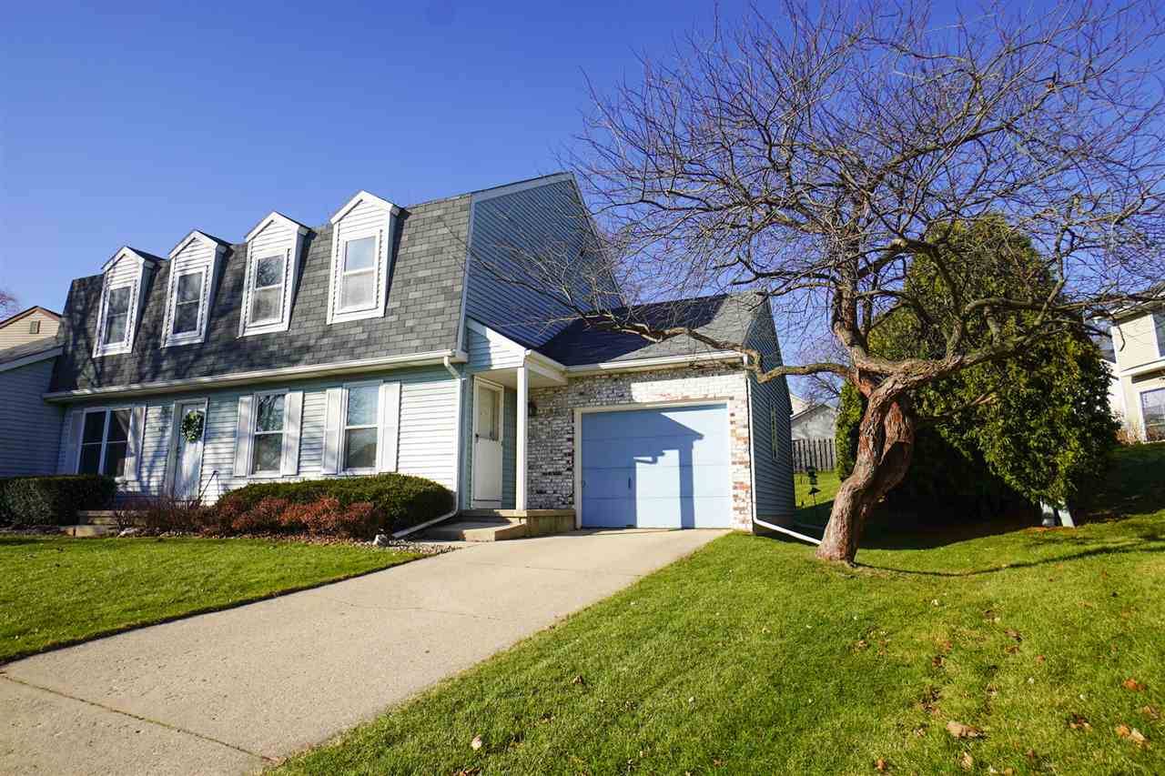 6818 PARK EDGE DR, Madison, WI 53719