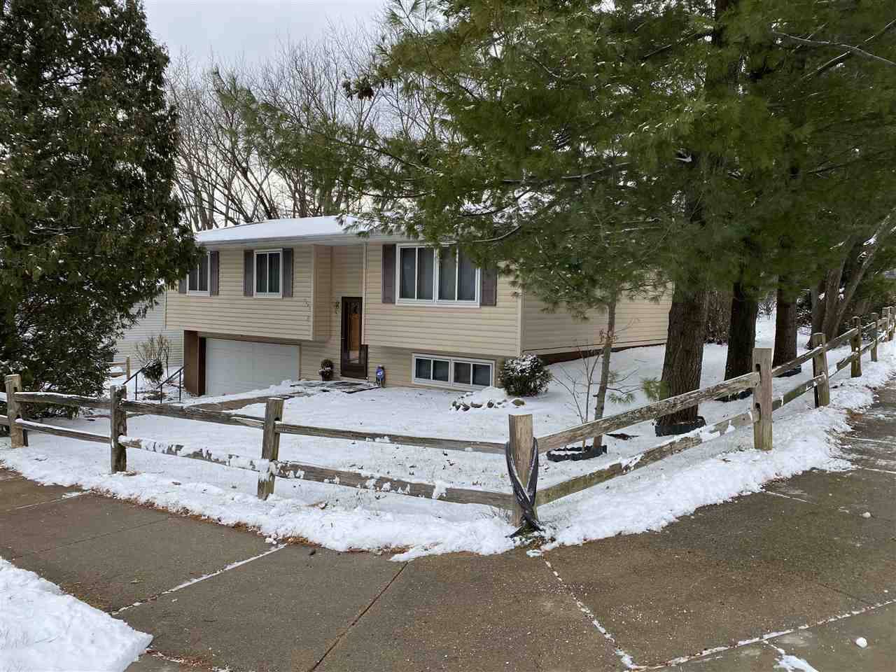 1302 Frisch Rd, Madison, WI 53711