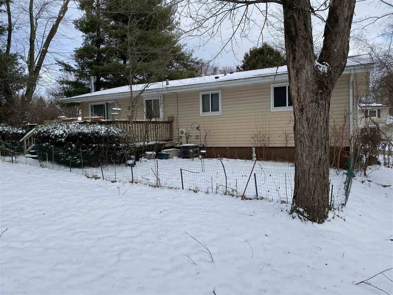 1302 Frisch Rd, Madison, WI 53711