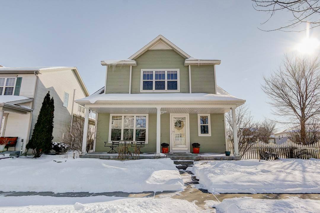 7035 Dewdrop Dr, Madison, WI 53719