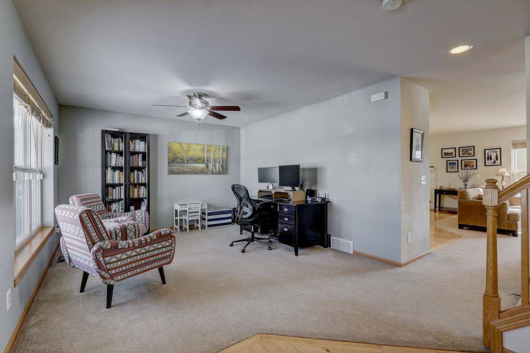 7035 Dewdrop Dr, Madison, WI 53719