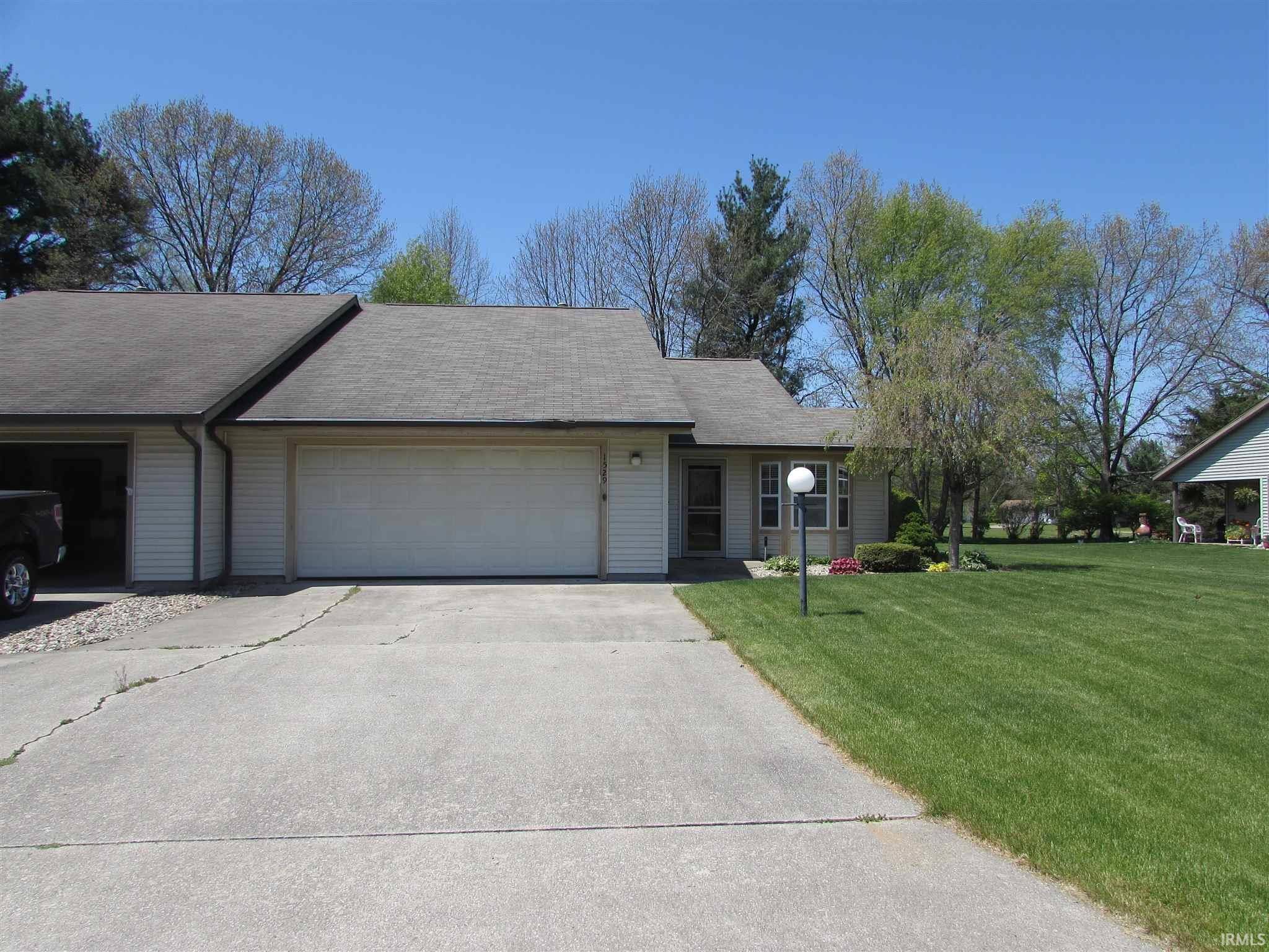 Elkhart, IN 46514,1529 Pine Ridge Court