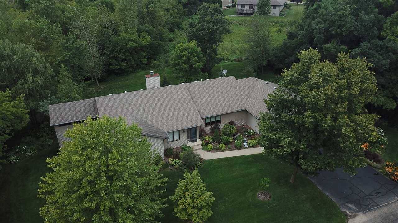 Lake Mills, WI 53551-9740,N6685 Woodfield Ln