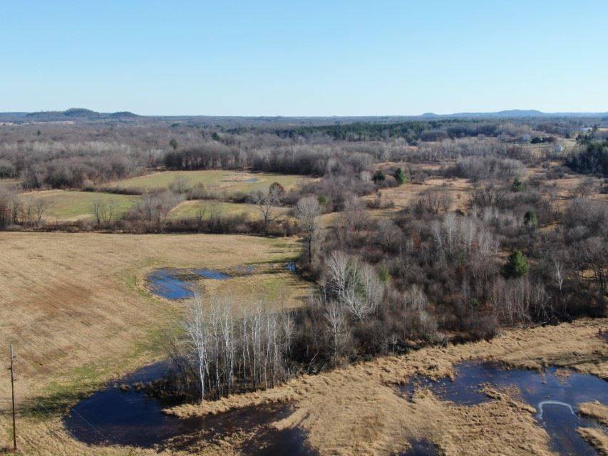 New Lisbon, WI 53950,75 AC Hwy 12/16