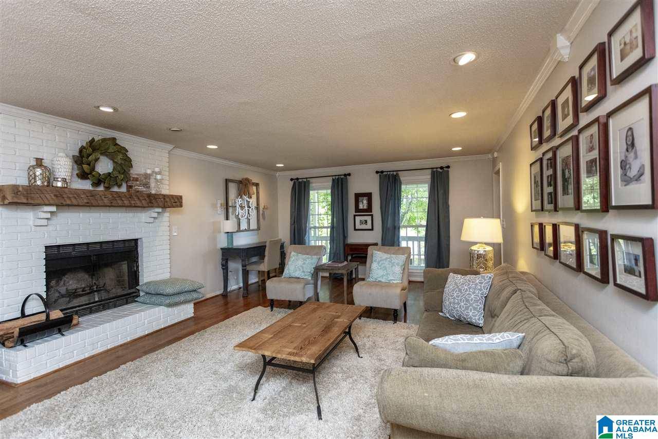 Hoover, AL 35226,238 ODUM CREST LN