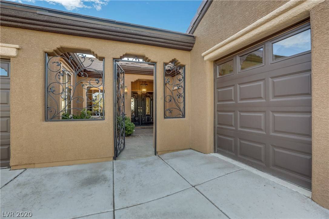 Henderson, NV 89052,2767 Evergreen Oaks Drive