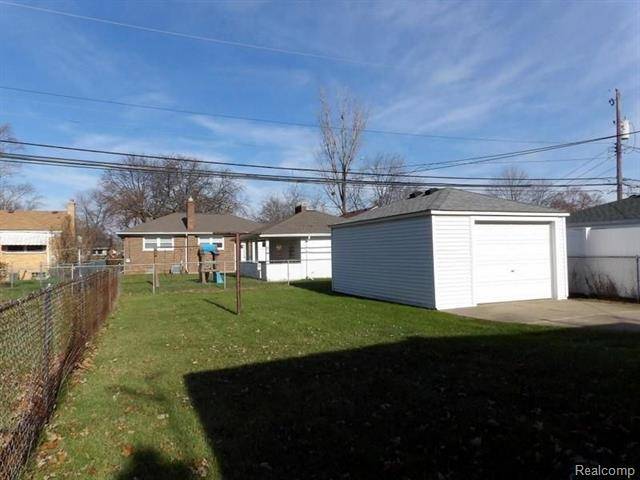 Allen Park, MI 48101,14906 ASTER AVE