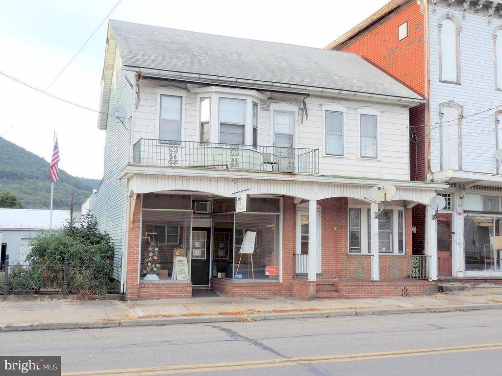 Lykens, PA 17048,519 MAIN ST