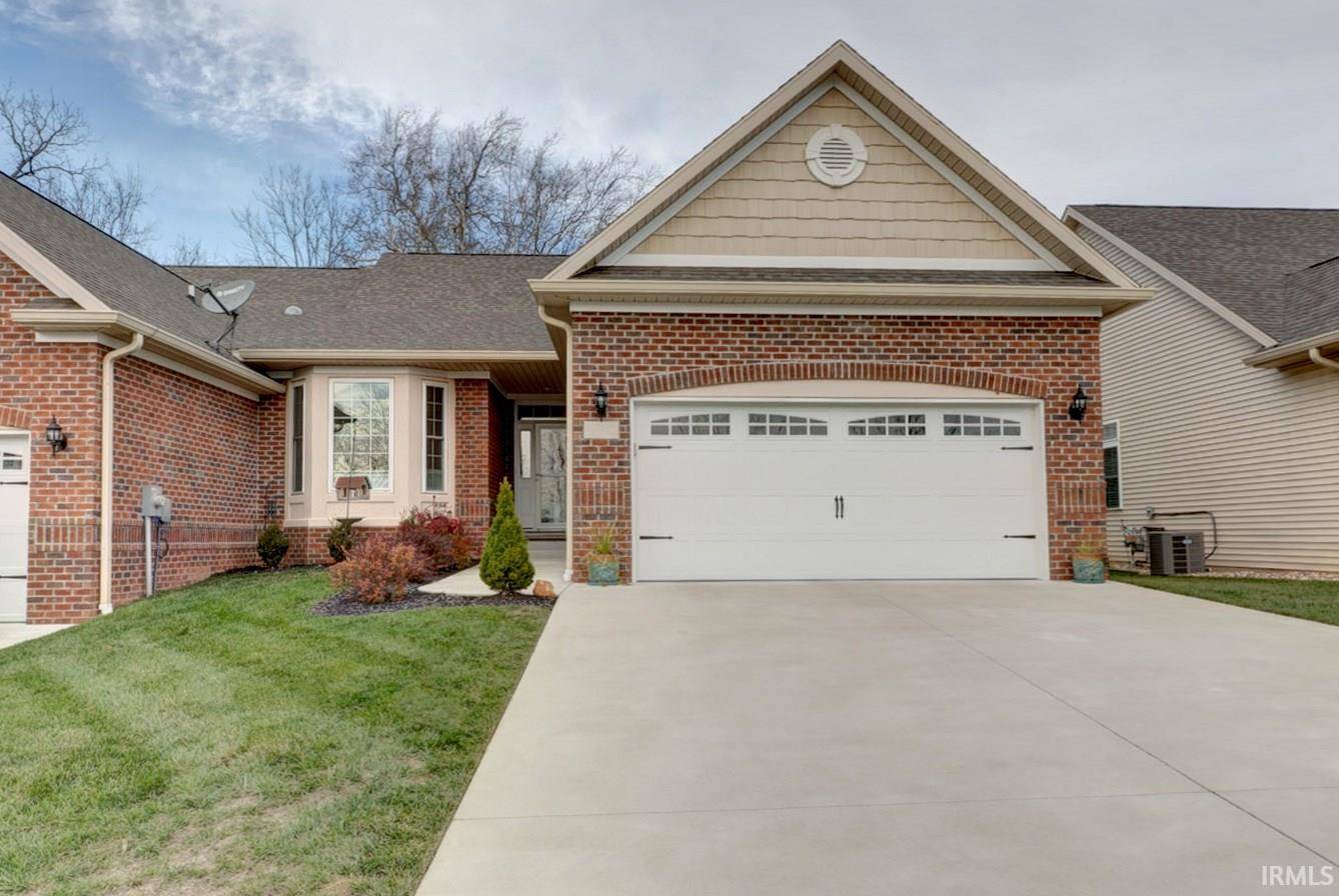 Bloomington, IN 47403,944 W Baywood Drive