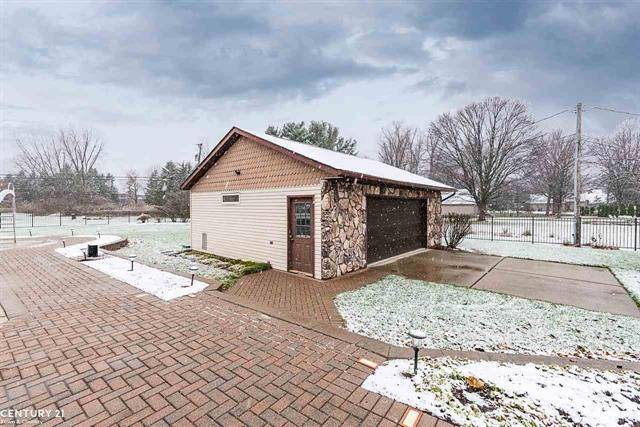 Shelby Twp, MI 48315,53175 SCHOENHERR