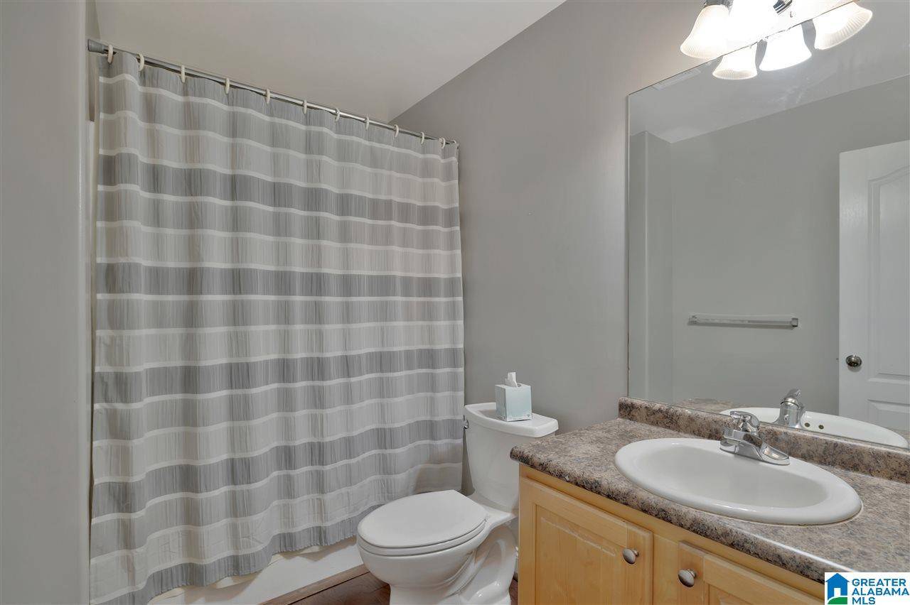 229 CEDAR MEADOW NW, Maylene, AL 35114