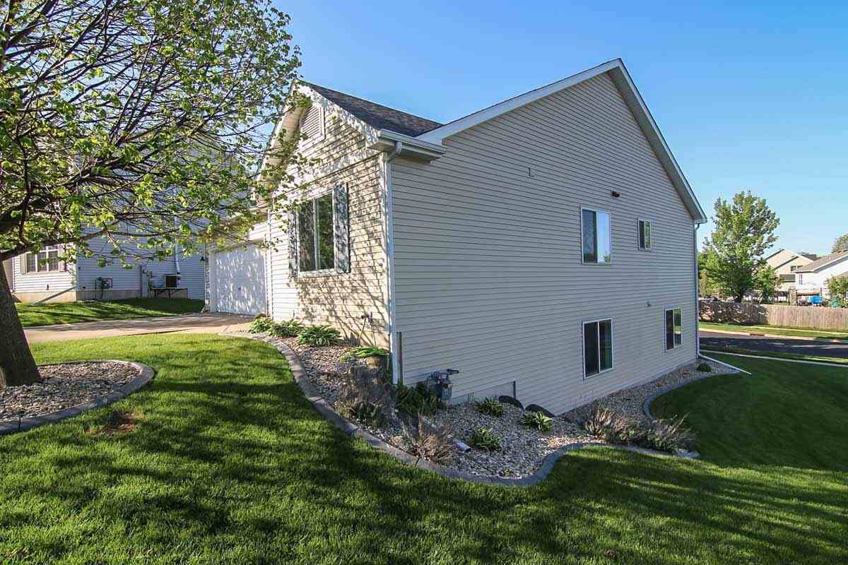 Madison, WI 53704,5110 RIDGE OAK DR