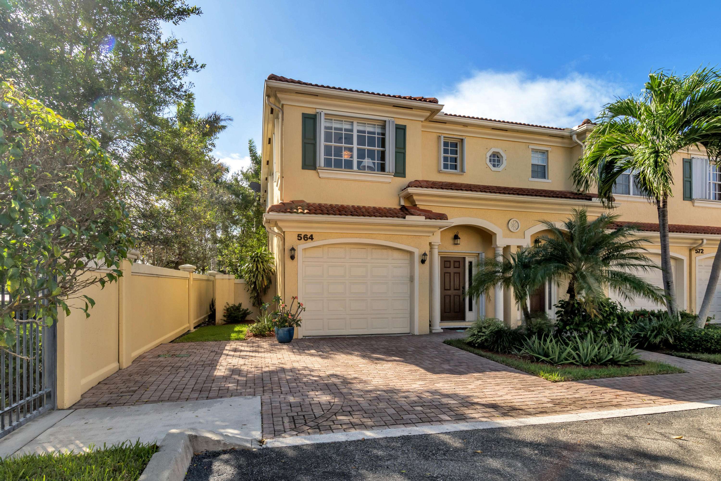 North Palm Beach, FL 33403,564 Marbella CIR