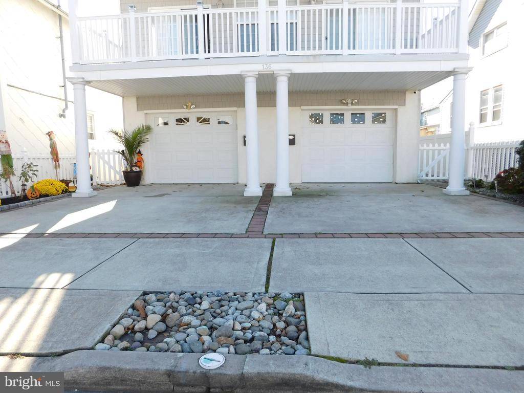 Wildwood, NJ 08260,136 W HAND AVE #A