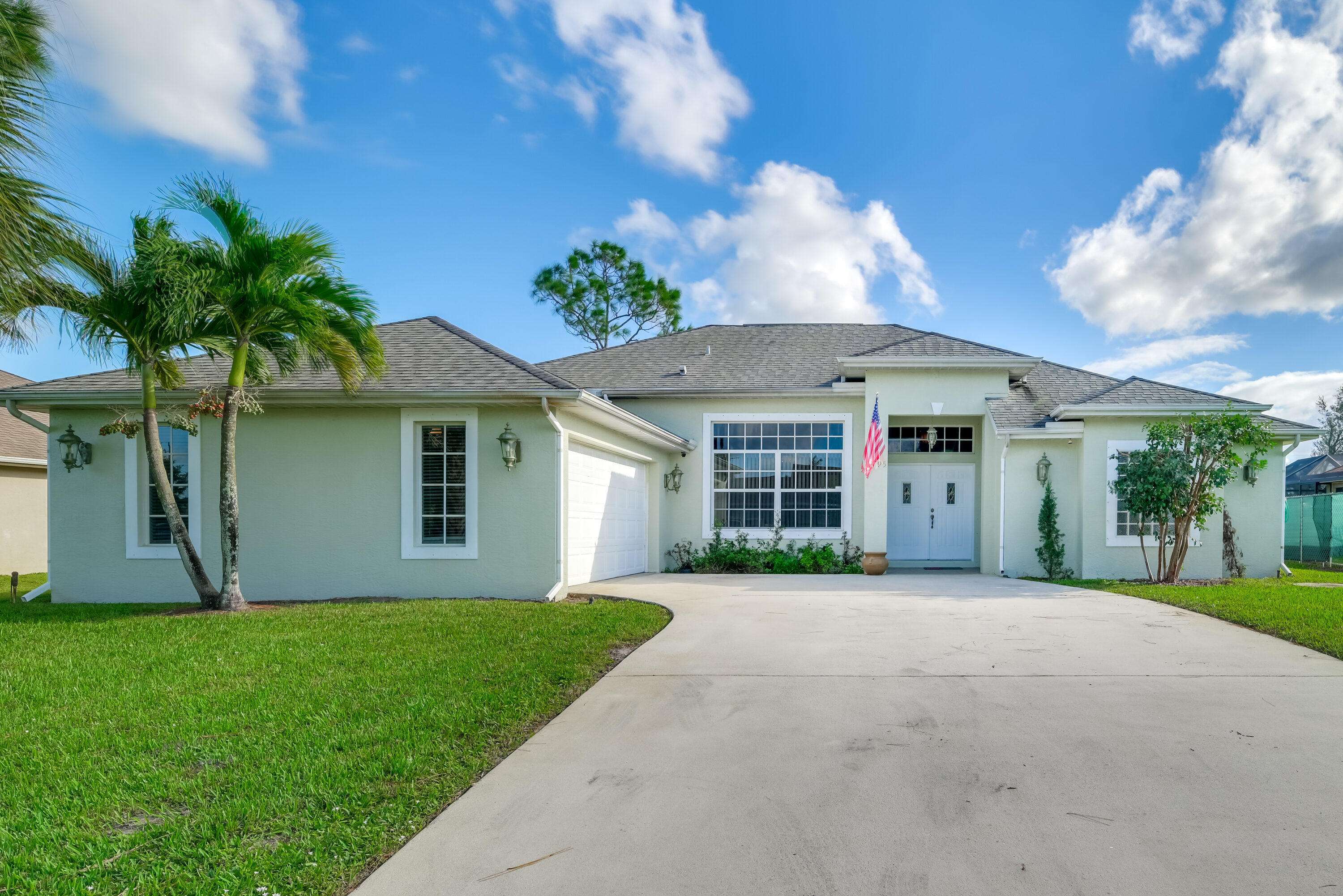 Port Saint Lucie, FL 34953,2495 SW Falcon CIR