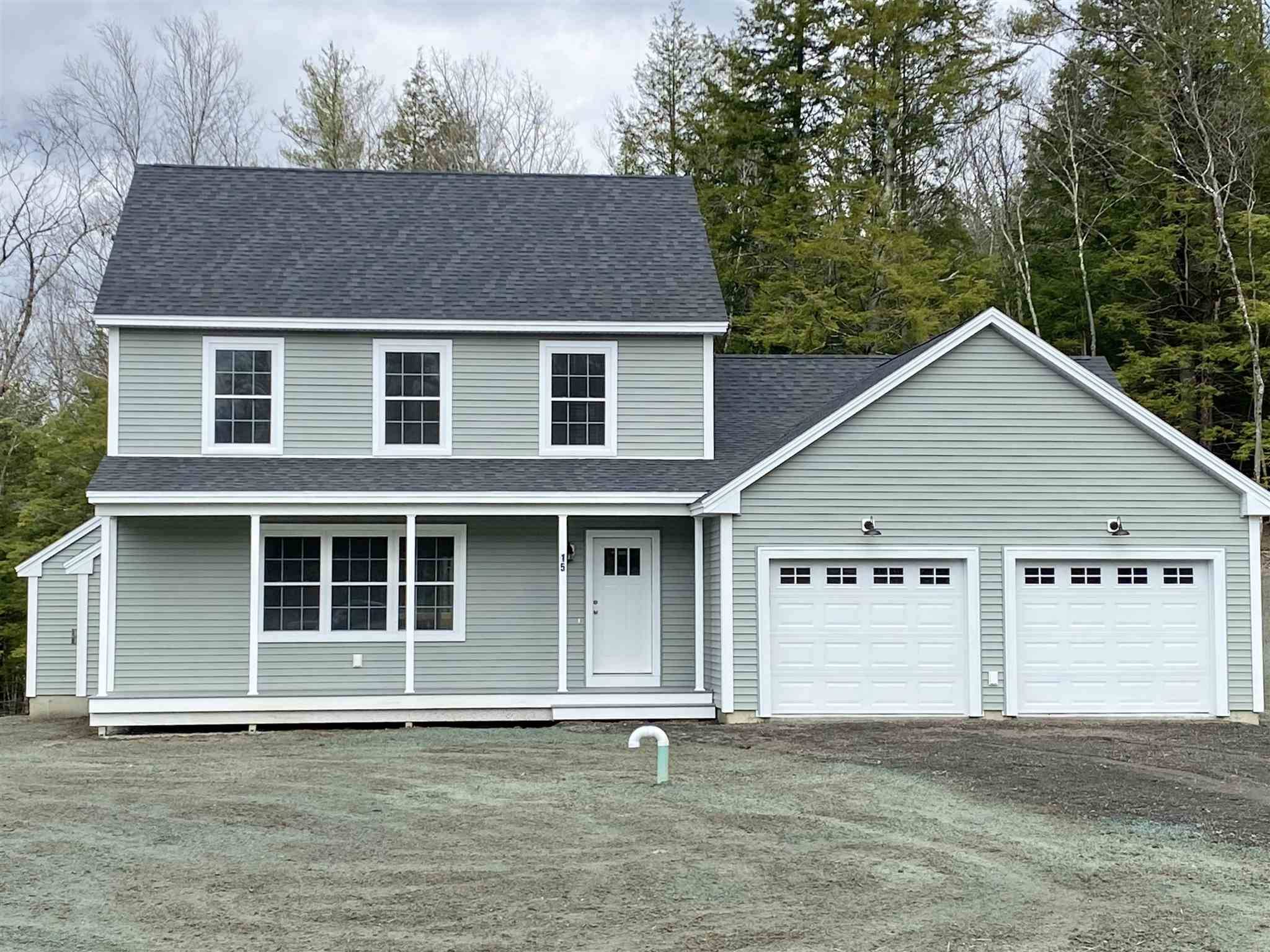 Raymond, NH 03077,15 Overlook DR #11