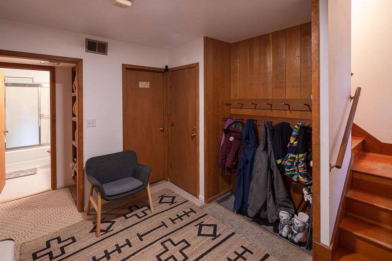 Norden, CA 95724,1135 Mule Ears Drive