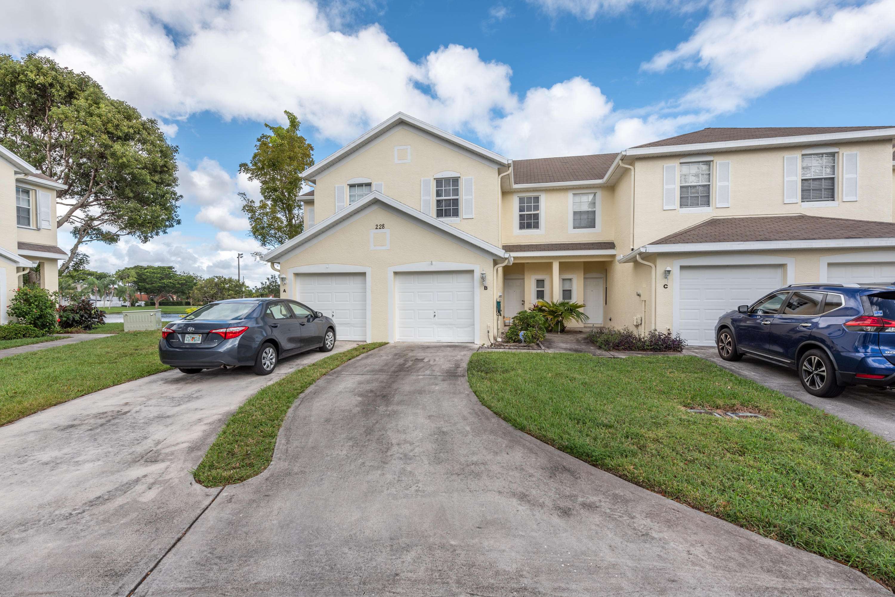 Greenacres, FL 33415,228 Foxtail DR B