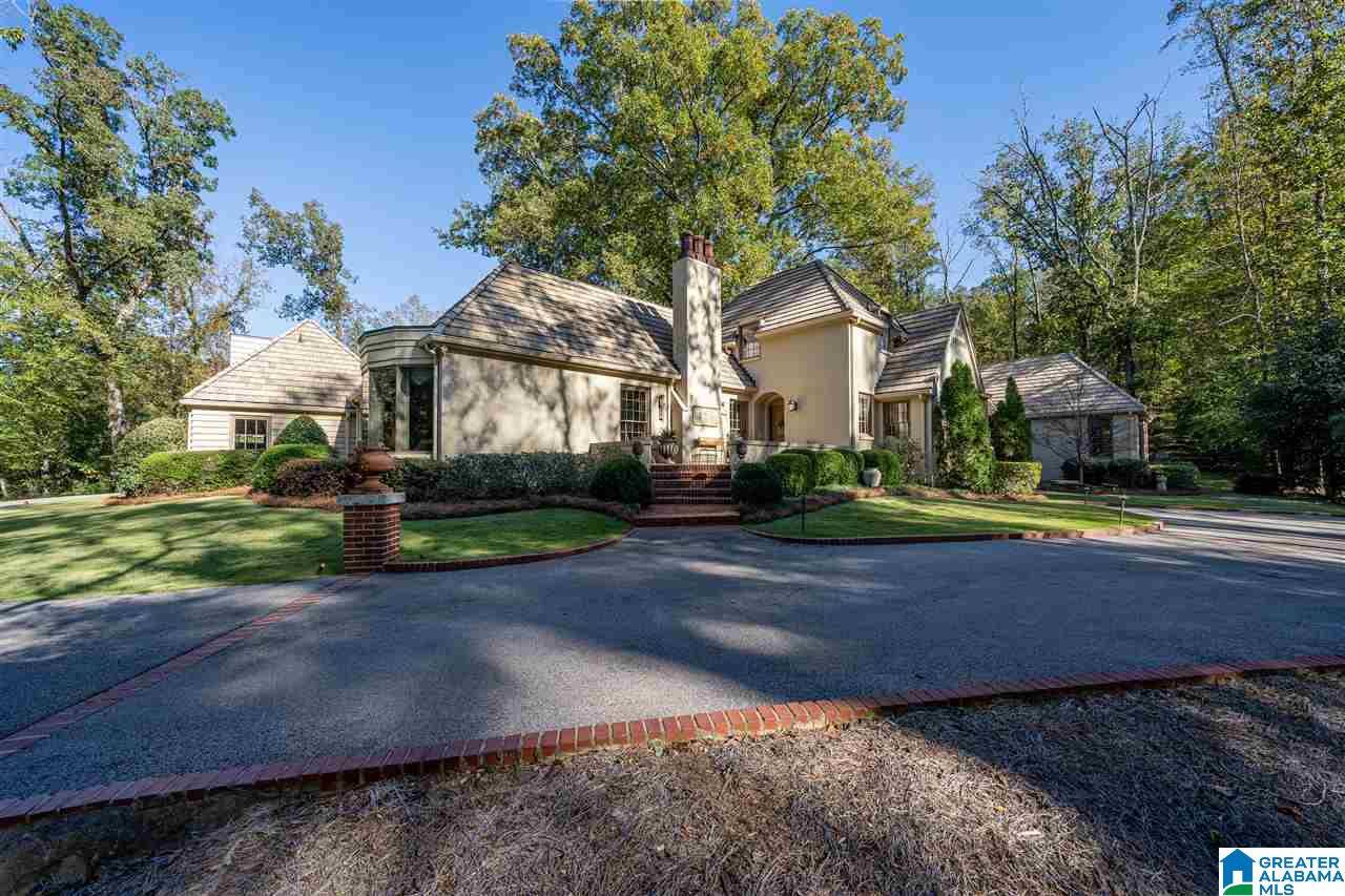 Mountain Brook, AL 35223,3301 CHEROKEE RD