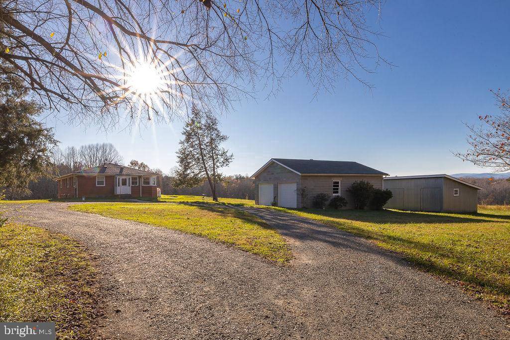 Aroda, VA 22709,4207 ELLY RD