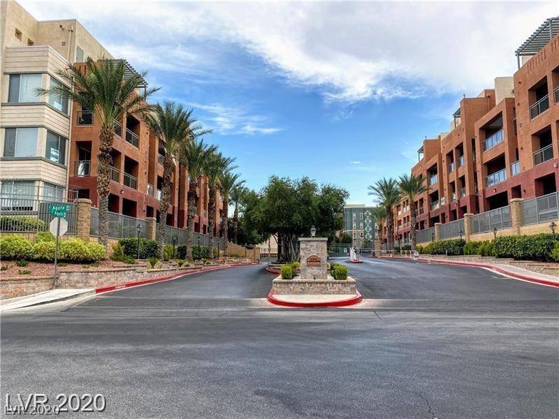 Las Vegas, NV 89123,35 E Agate Avenue #209