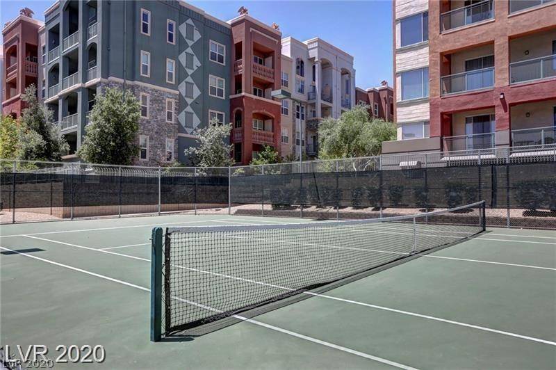 Las Vegas, NV 89123,35 E Agate Avenue #209