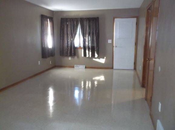 Potosi, WI 53820-0000,105 Crest View DR