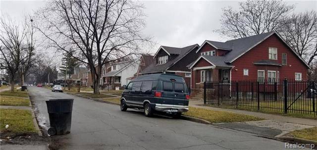 Detroit, MI 48213,12005 ROSEMARY ST